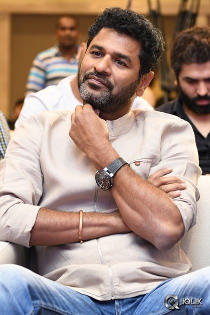 Abhinetri-Movie-First-Look-Launch